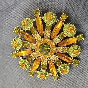 Vintage Crystal Amber and Green Burst Brooch Starburst Design Pin and earrings.